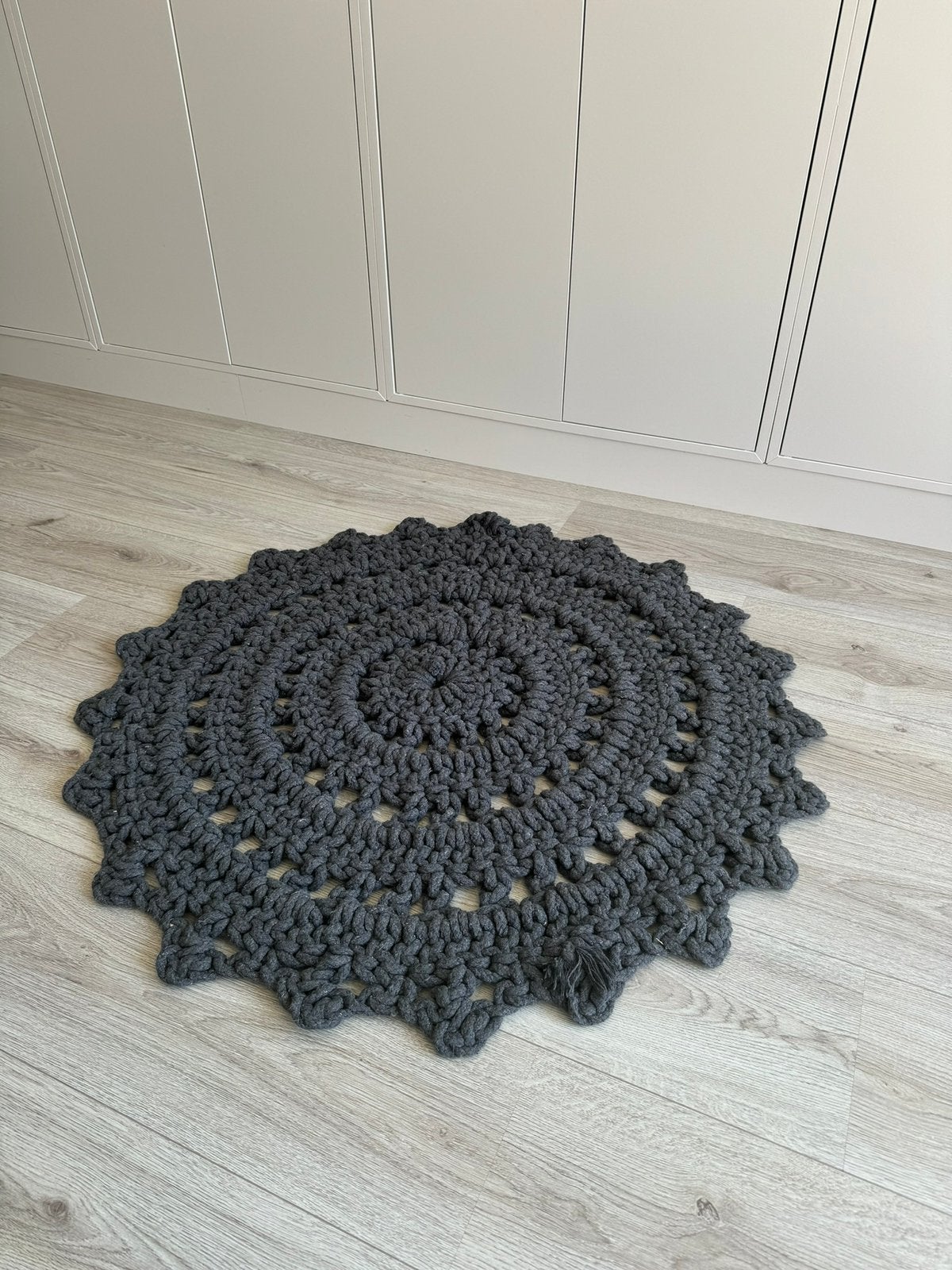 Super mooi dik gehaakt vloerkleed, Ophalen of Verzenden, Zo goed als nieuw