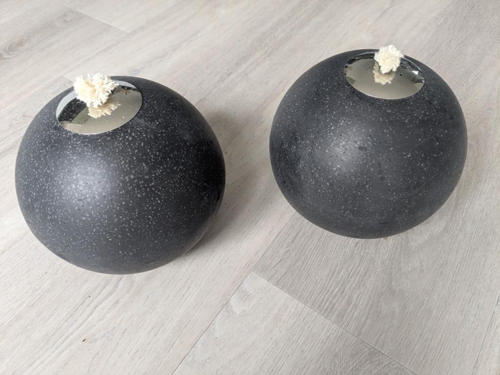 Nooit gebruikte moderne Tuinfakkel / Olielamp - Set van 2, Huis en Inrichting, Nieuw, Ophalen of Verzenden, Modern, Grijs