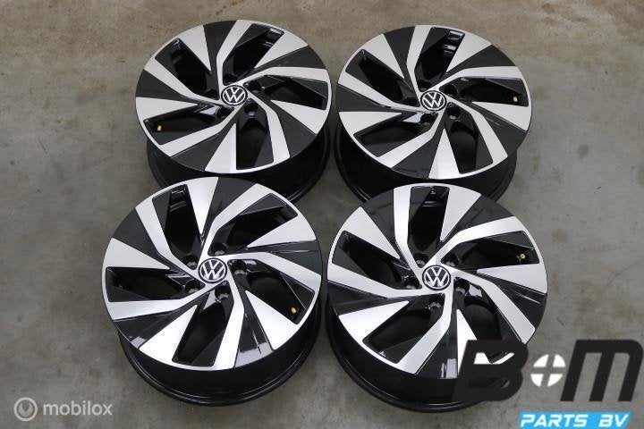 NIEUWSTAAT Org. 17 inch velgen VW Passat B8 T-Roc 571601025A, Gebruikt, Velg(en), 17 inch, Personenwagen