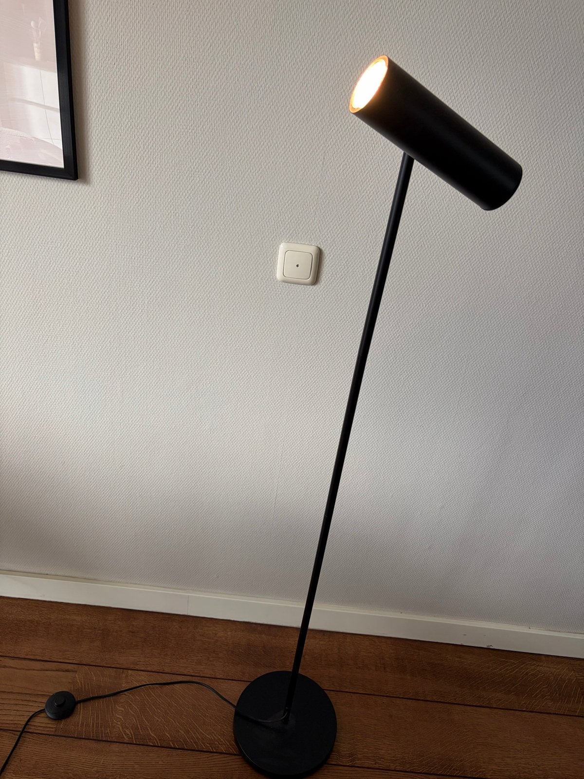 Moderne zwarte vloerlamp, Ophalen, Gebruikt, GU10, Metaal