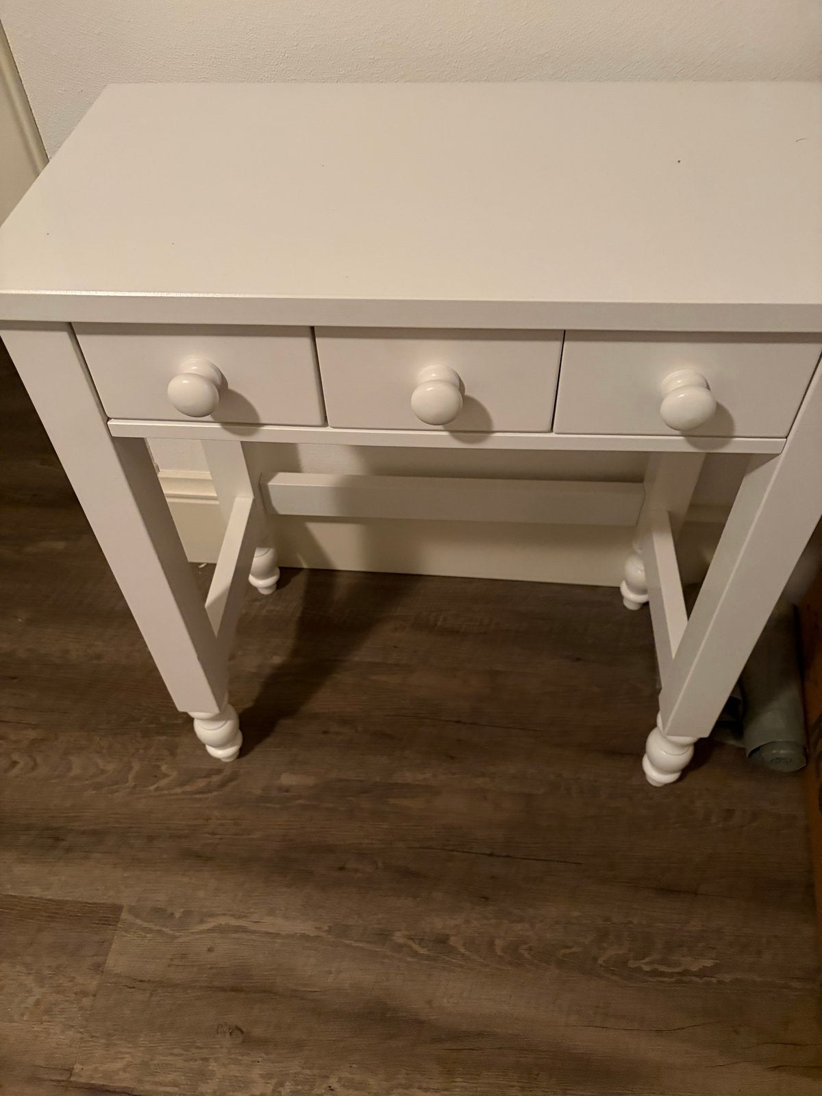 Witte kinder make-up tafel met 3 lades, Ophalen, Zo goed als nieuw, Tafel(s)