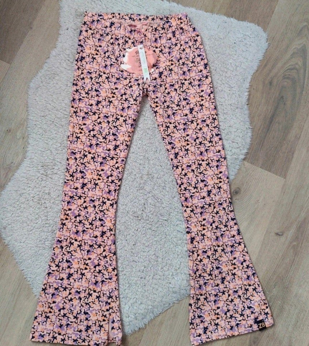 z8 flared broek NIEUW maat 140, Ophalen of Verzenden, Nieuw, Meisje, Broek