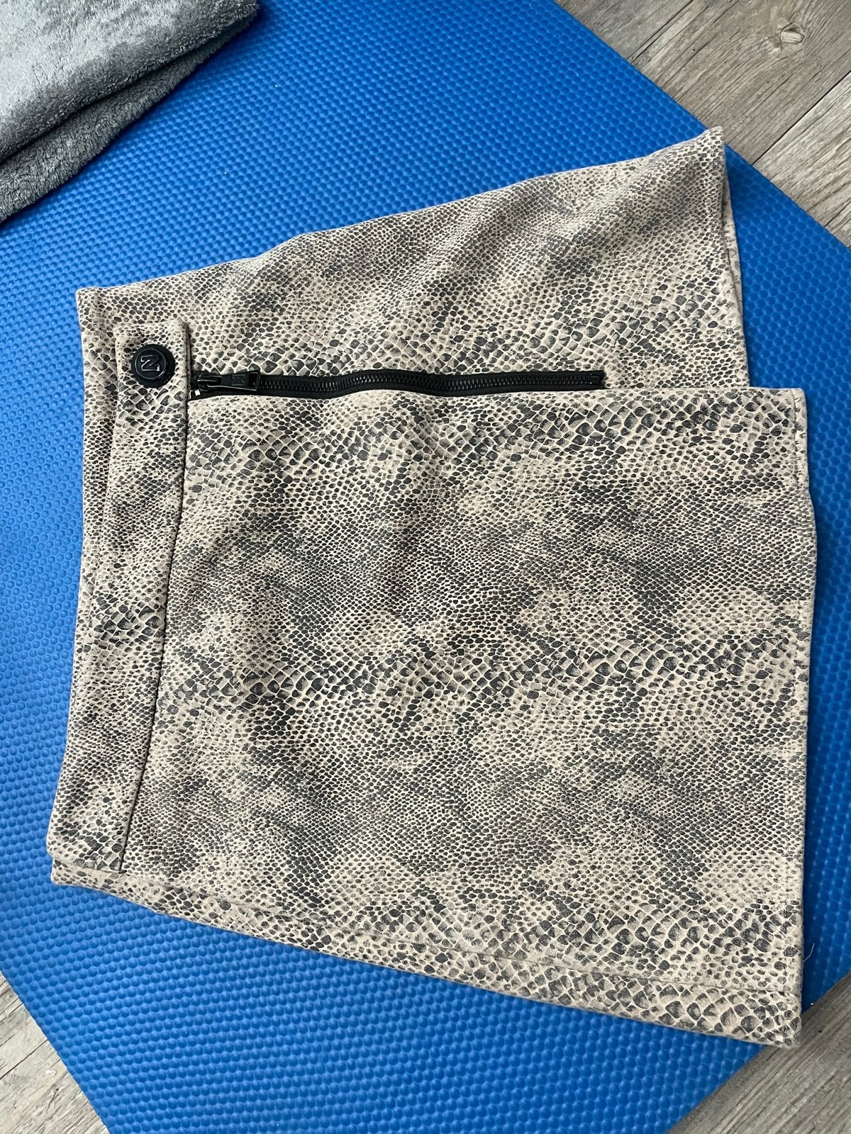 Nikkie rok met slangenprint - Maat 32 (XS), Beige, Ophalen of Verzenden, Zo goed als nieuw, Maat 34 (XS) of kleiner