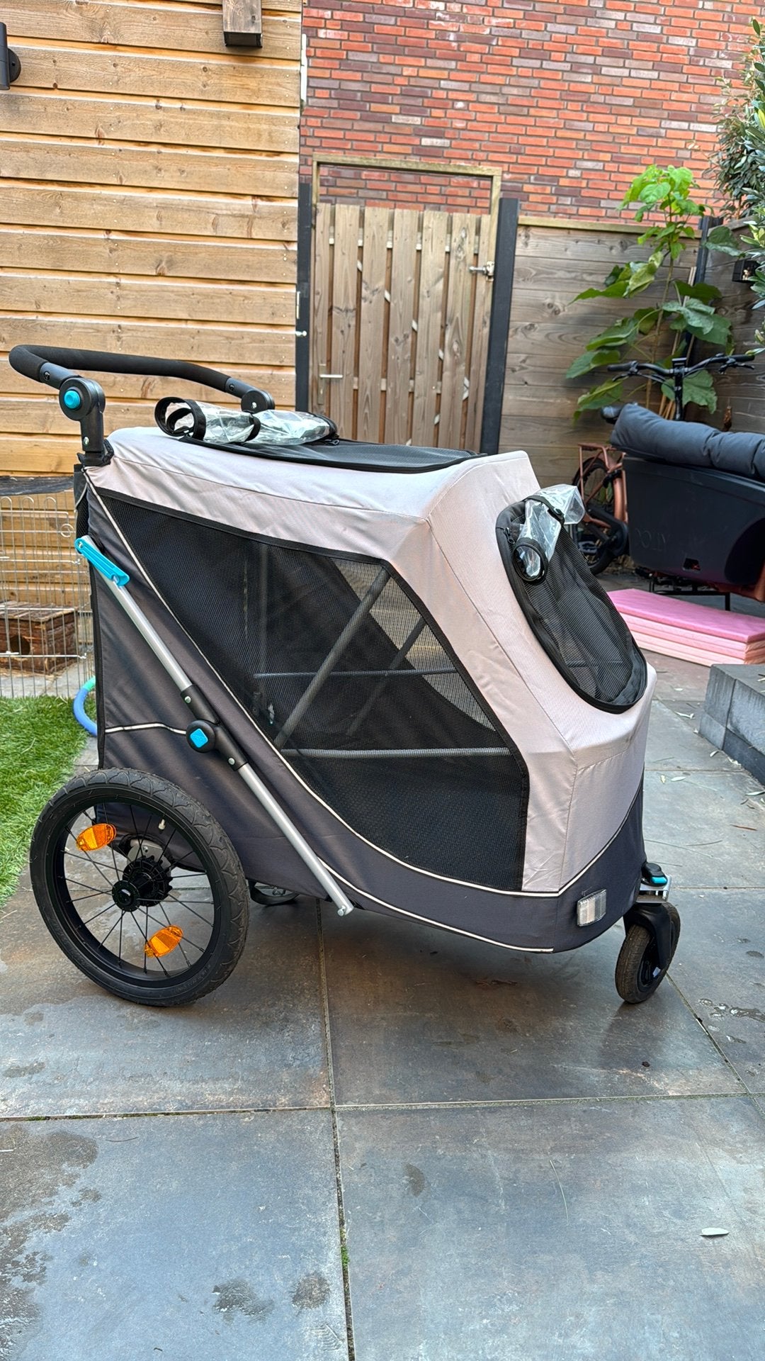 Trixie fietskar hond maat L (tot 30 kg) - 5 maanden oud, Ophalen, Zo goed als nieuw, Hondenkar