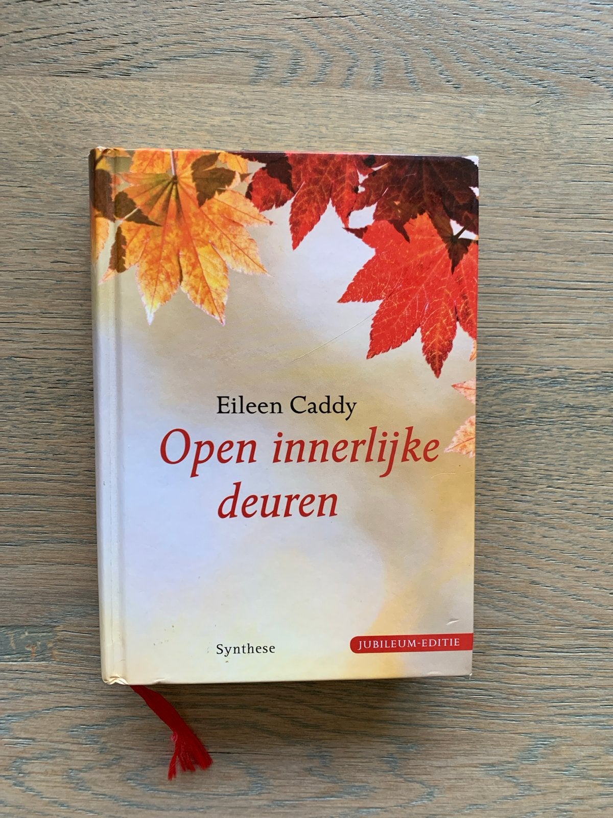 Open Innerlijke Deuren - Eileen Caddy (Jubileum Editie), Boeken, Ophalen of Verzenden, Gelezen, Spiritualiteit algemeen, Achtergrond en Informatie