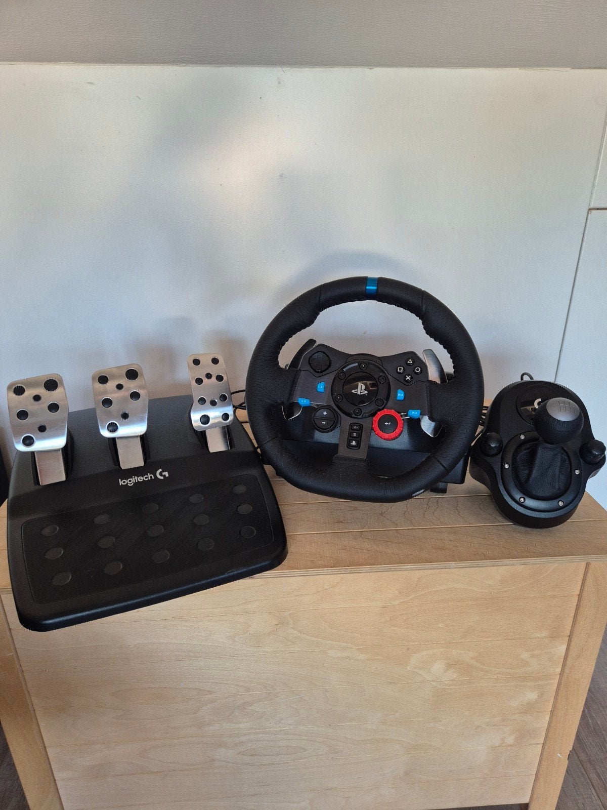 Logitech G29 Driving Force Racestuur met Pedalen en Shifter, Racestuur, Force feedback, Ophalen of Verzenden, Zo goed als nieuw