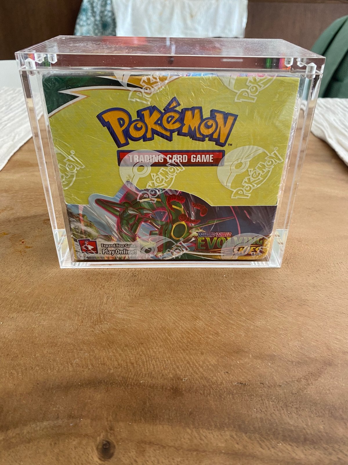 Evolving skies Boosterbox Sealed English, Ophalen, Zo goed als nieuw, Boosterbox