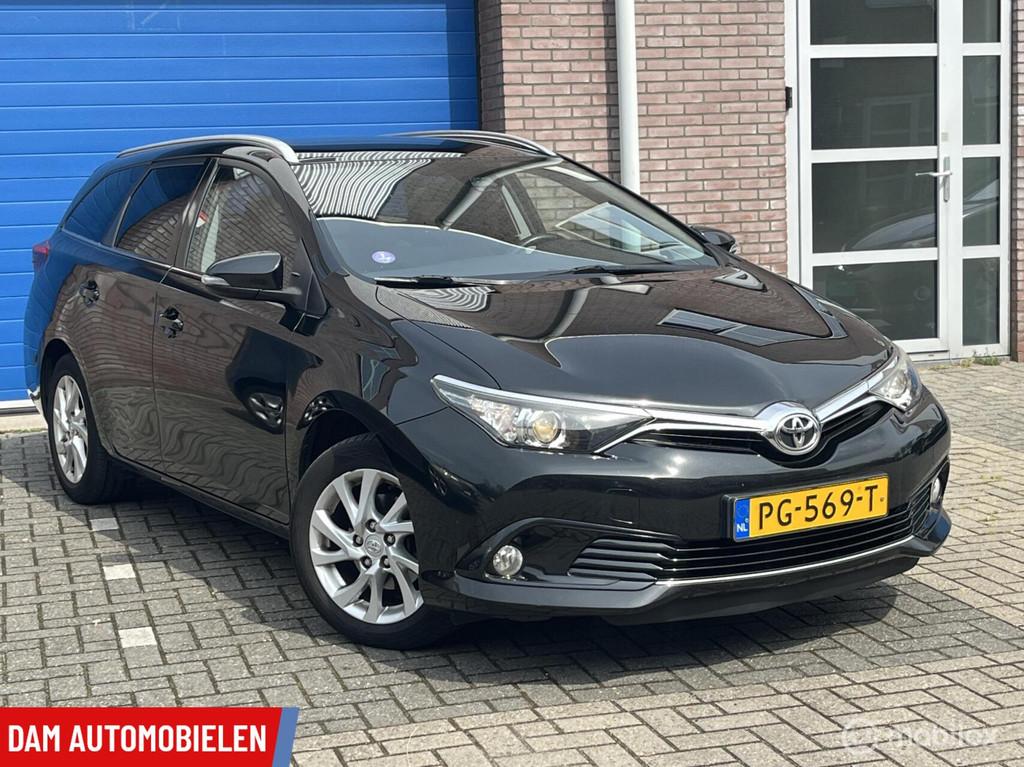 Toyota Auris Touring Sports 1.2 BJ 2017 Pano,Navi,Camera NL, Auto's, Toyota, Voorwielaandrijving, 450 kg, Gebruikt, Euro 6