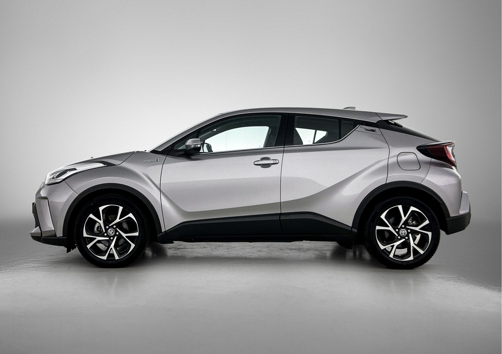 Toyota C-HR 2.0 Hybrid Dynamic | Navigatie | Apple CarPlay/A, Auto's, Stof, 4 cilinders, Origineel Nederlands, Bedrijf