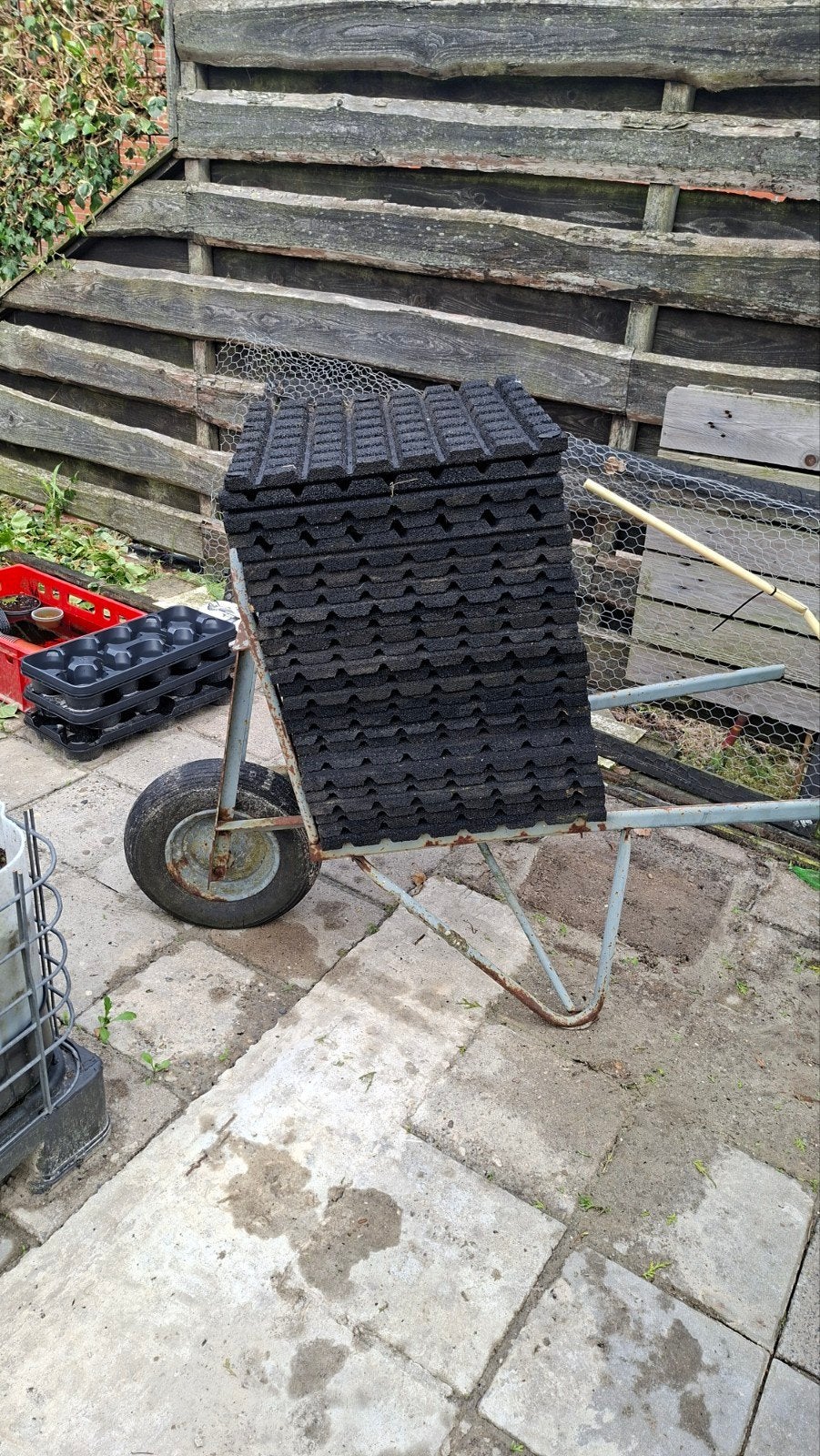 Rubberen tegels 50x50cm diverse diktes en kleuren, Ophalen, Gebruikt, 40 tot 60 cm, Minder dan 5 m²