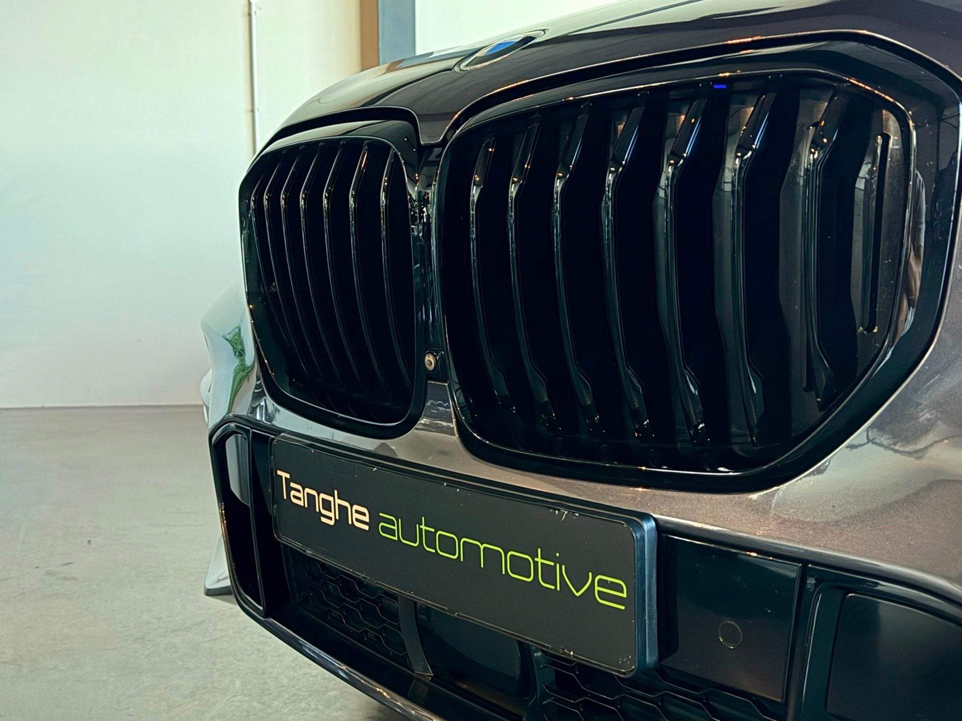 BMW X5 XDrive45e M-Sport, ACC, Trekhaak, 4-wielbest, Laser,, Dealer onderhouden, Gebruikt, Vierwielaandrijving, Hybride Elektrisch/Benzine