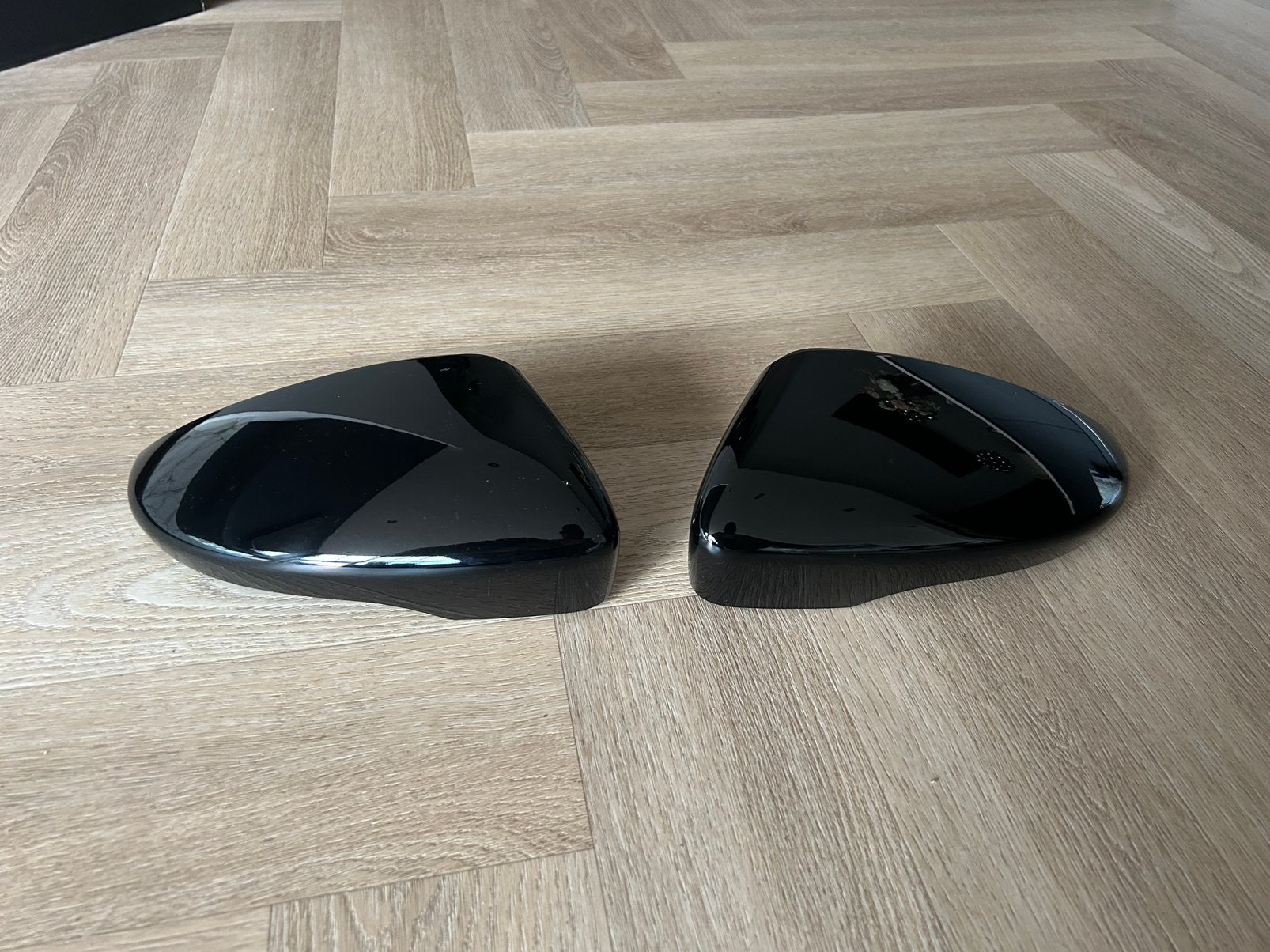 Nieuwe zwarte  spiegelkappen golf 6 / jetta, Auto-onderdelen, Spiegels, Ophalen of Verzenden, Nieuw