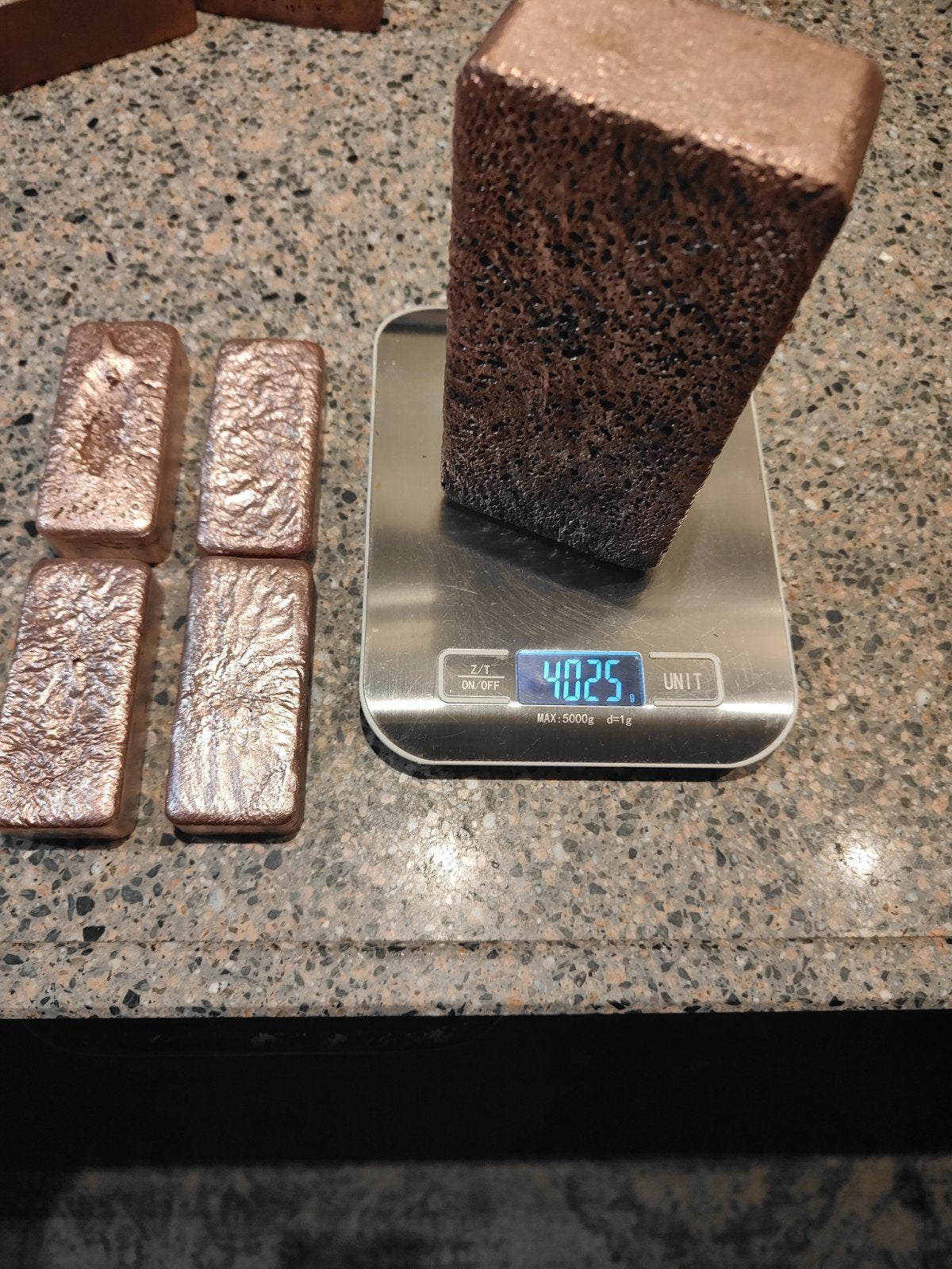 Koperen baren en blok - 4025 gram, Ophalen, Koper