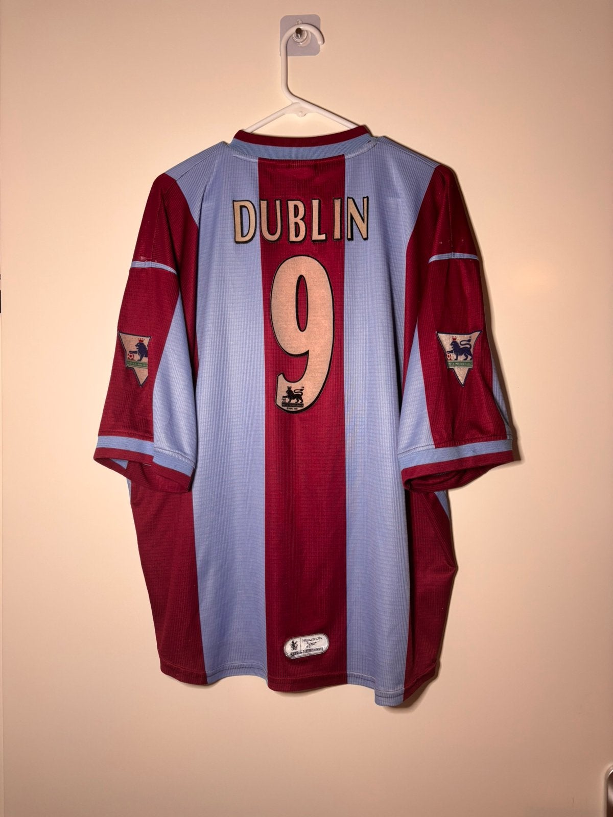 Aston Villa 1999/2000 Dion Dublin #9 Reebok XL, Sport en Fitness, Voetbal, Maat XL, Verzenden, Zo goed als nieuw, Shirt