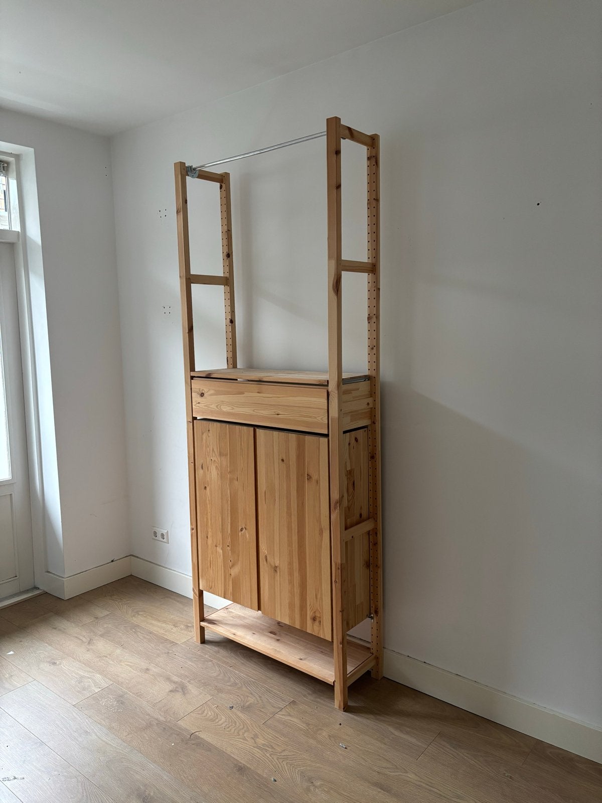 IKEA Ivar Kast met roede - Grenen, zeer goede staat, Ophalen, Met plank(en), 200 cm of meer, 50 tot 100 cm
