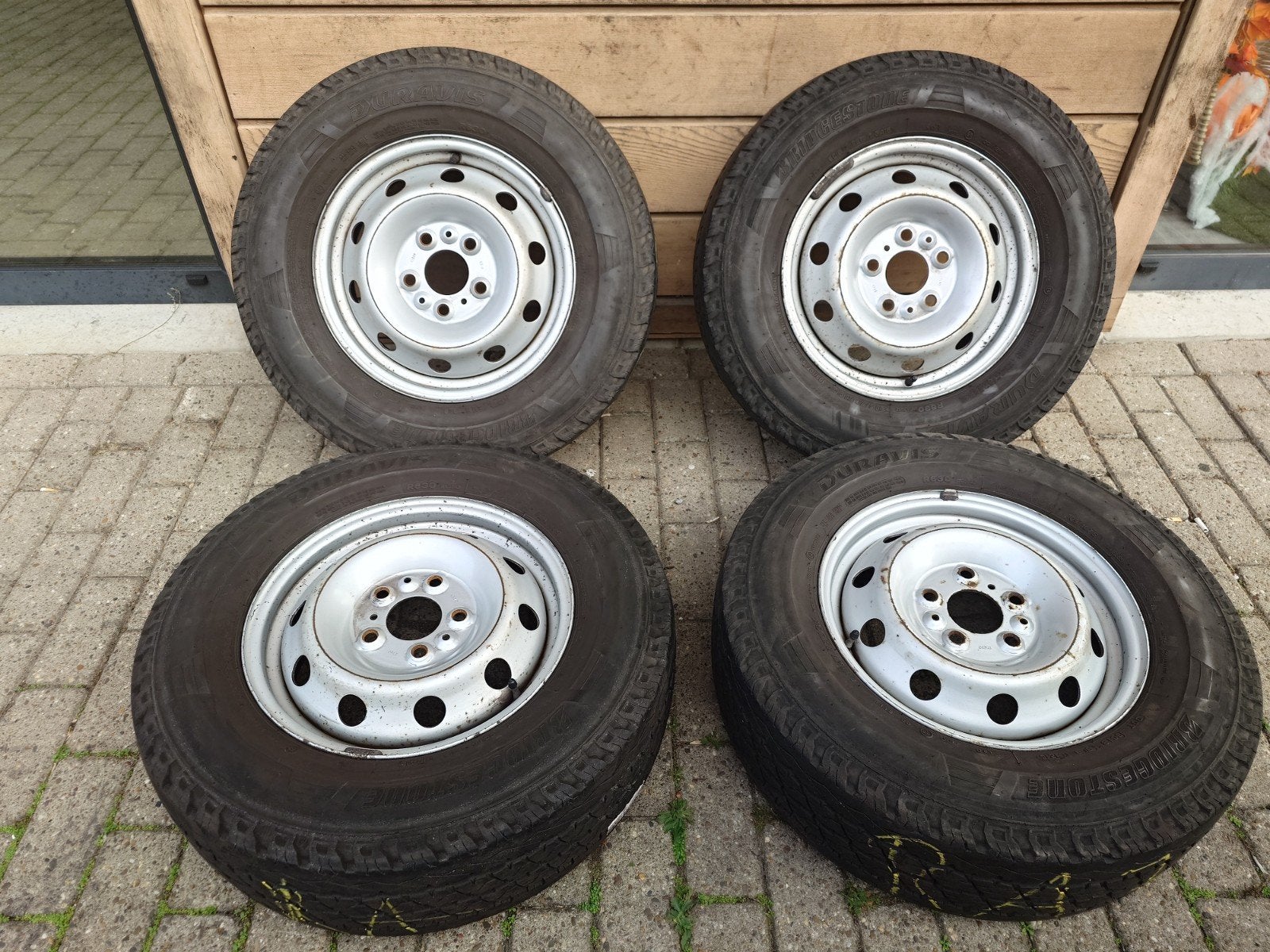 215-70-15C , 215 70 15C . 5 x118 , velgen met zomerbanden, Auto-onderdelen, Ophalen, 15 inch, Band(en), Zomerbanden