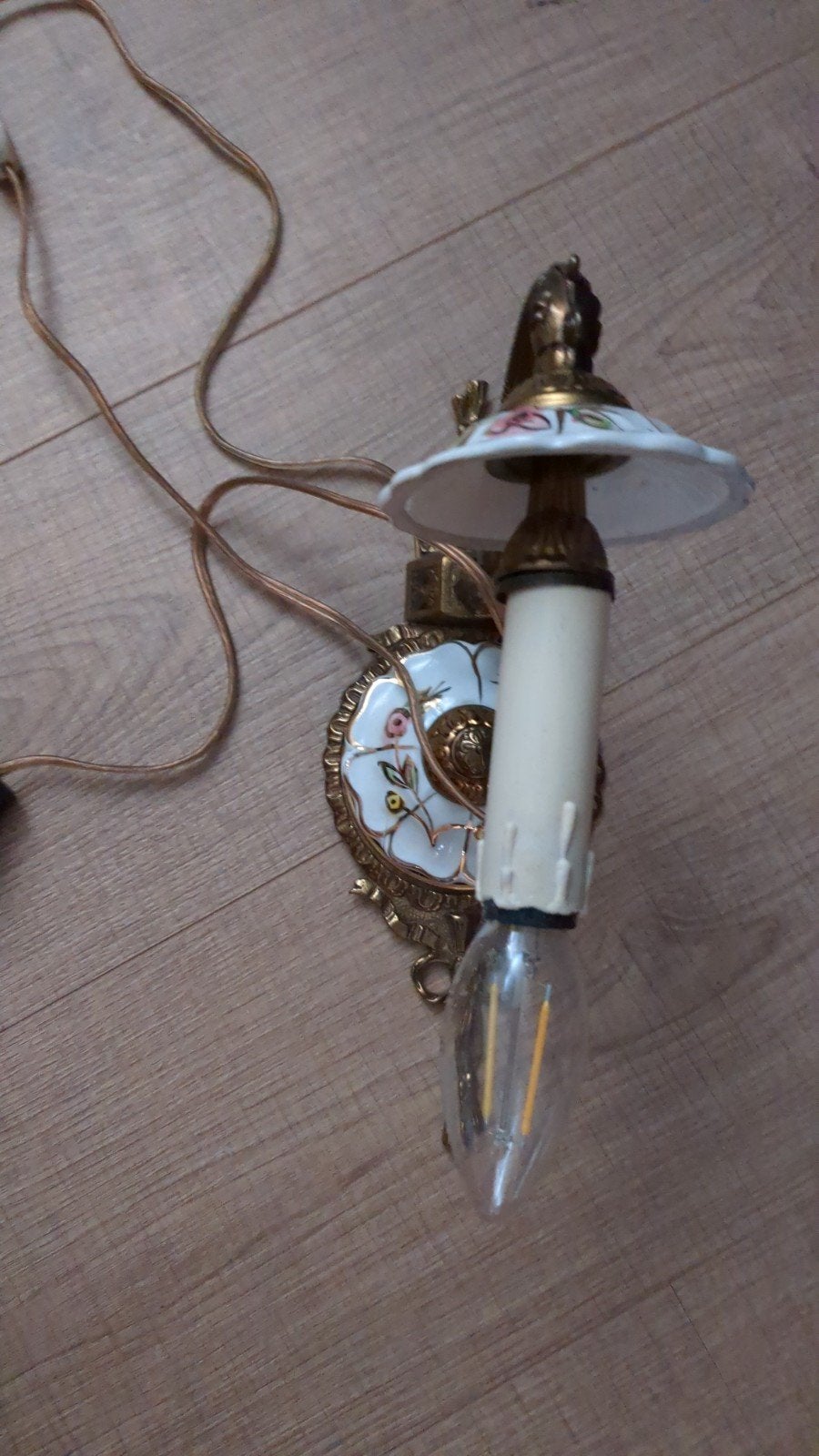 Vintage wandlamp met bloemmotief en schakelaar, Ophalen of Verzenden