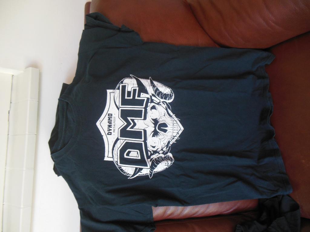 t shirt dynamo metal fest 2016 maat L large, Kleding | Heren, Ophalen of Verzenden, Gedragen, Maat 52/54 (L), Zwart
