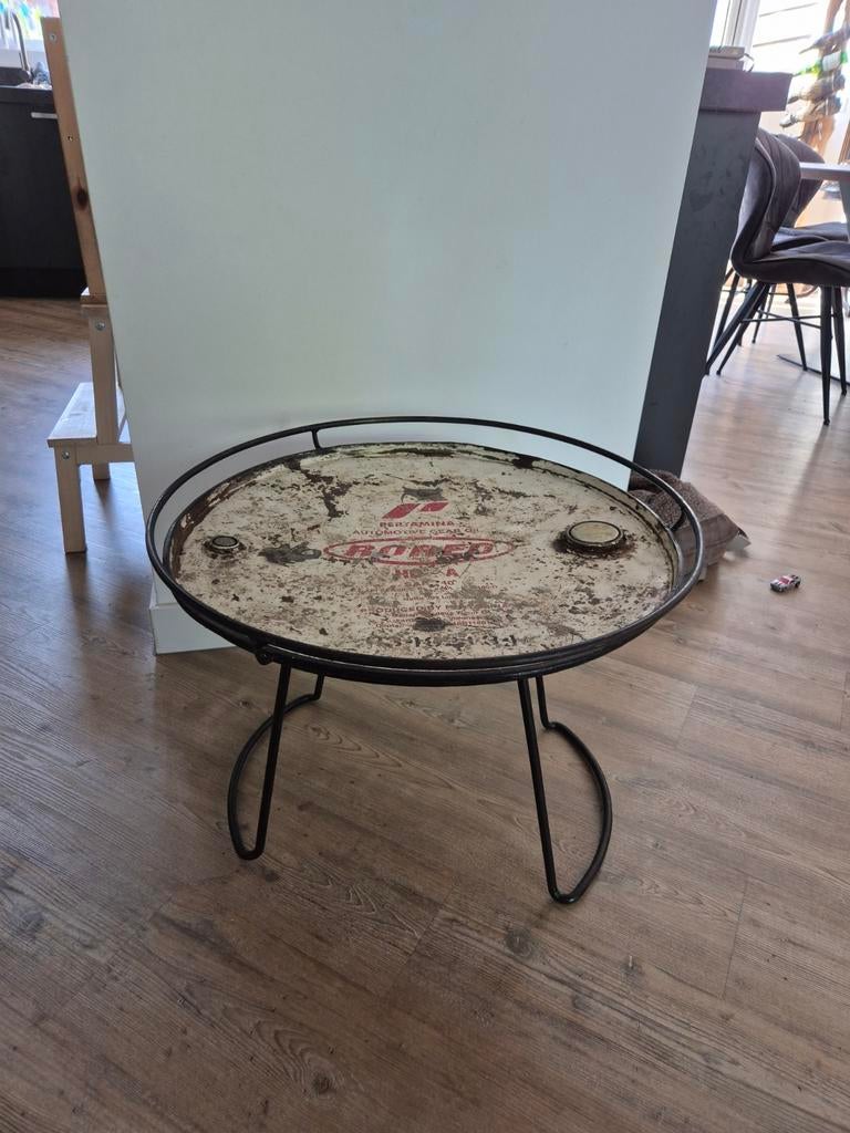 Industriële salontafel van olievat, Gebruikt, 50 tot 100 cm, Rond, Minder dan 50 cm