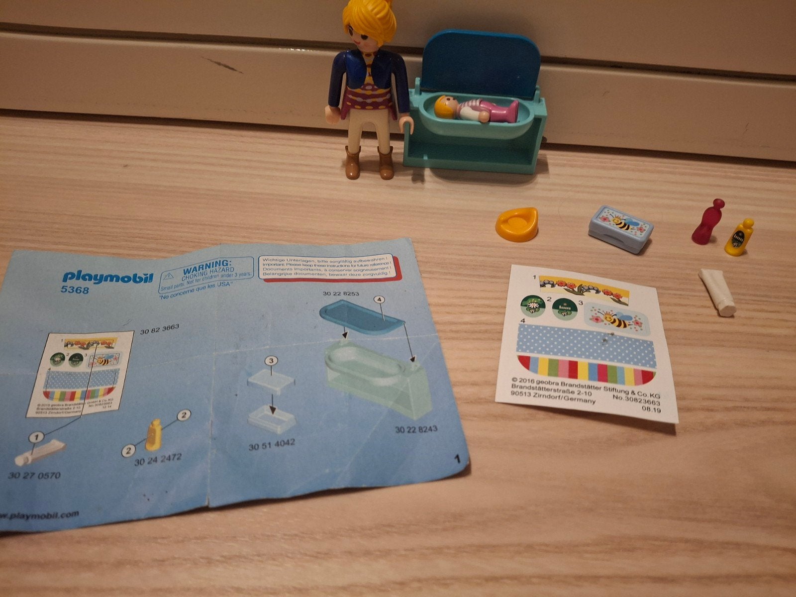 Playmobil 5368 Moeder met baby en luiertafel, Complete set, Ophalen of Verzenden, Zo goed als nieuw, Figuren