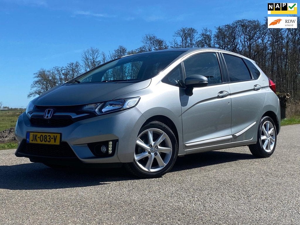 Honda Jazz 1.3 i-VTEC Elegance Automaat 5DRS NAVI CAMERA NAP, 450 kg, Gebruikt, 4 cilinders, 1070 kg