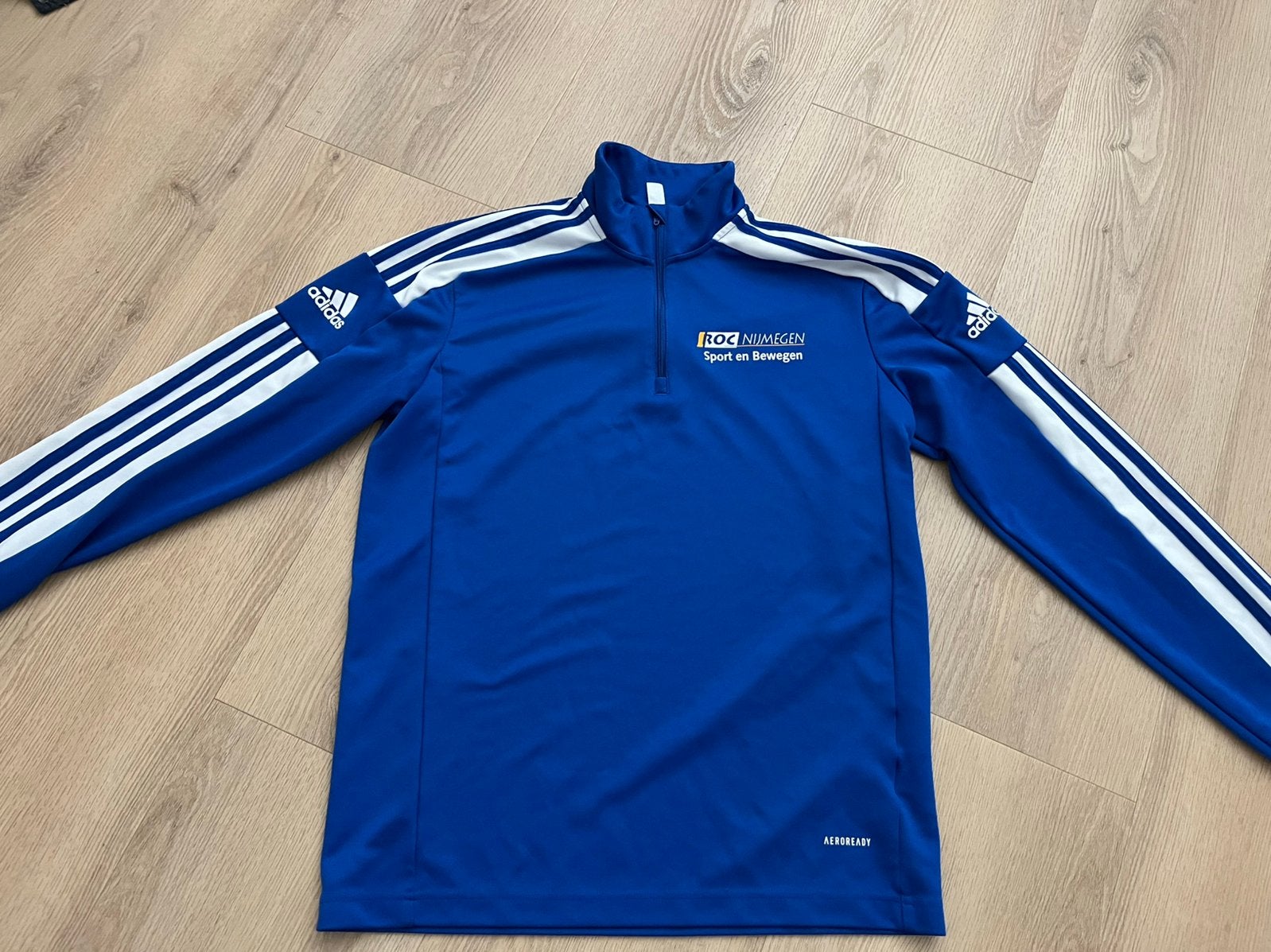 Roc Sport en Bewegen Nijmegen Shirt /trui mt m, Ophalen of Verzenden, Zo goed als nieuw, Algemeen, Maat 48/50 (M)
