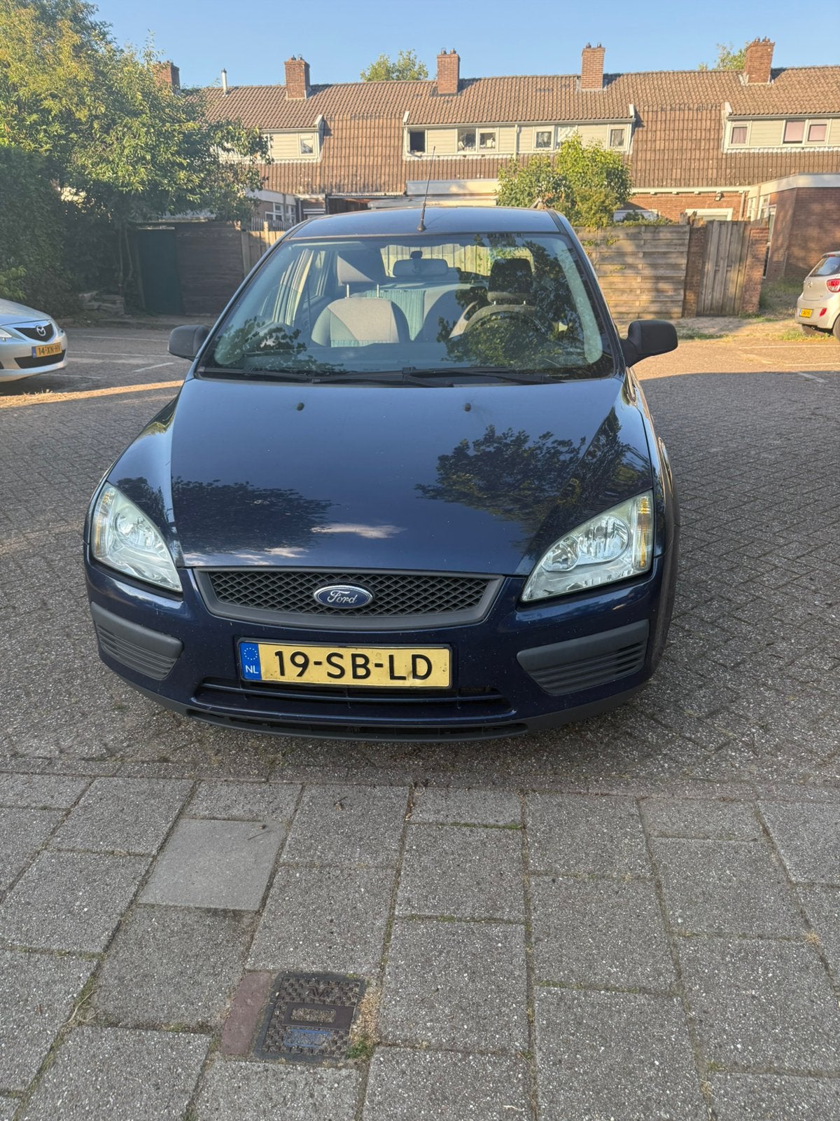 Ford Focus 1.6 2005 Blauw, chassis verroest apk tot 31-07-26, Auto's, 1596 cc, 15 km/l, 4 cilinders, Blauw