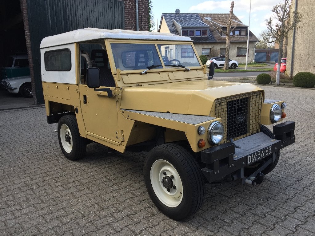 Land Rover 88 Serie II a, Cabriolet, Beige, Handgeschakeld, Vierwielaandrijving
