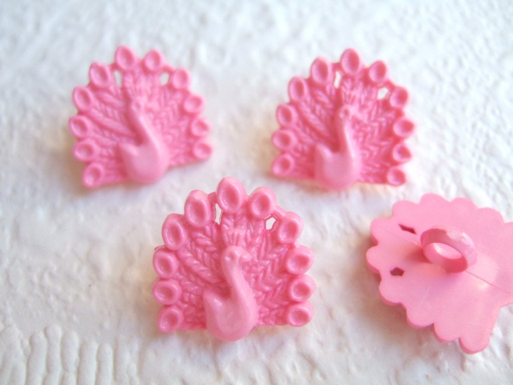 NOG 2 !! ~ Pauwen knoopje ~ 15 mm ~ Roze, -, -, Nieuw, Ophalen of Verzenden
