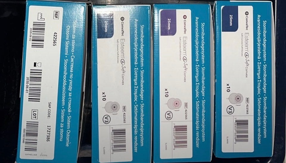7 dozen stoma zakken convatec, Ophalen