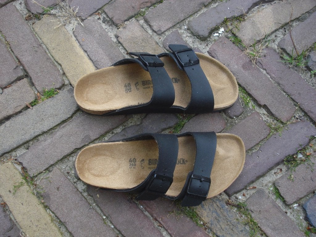 BIRKENSTOCK ARIZONA ZWART 40 NIEUW GRATIS VERZENDING POST