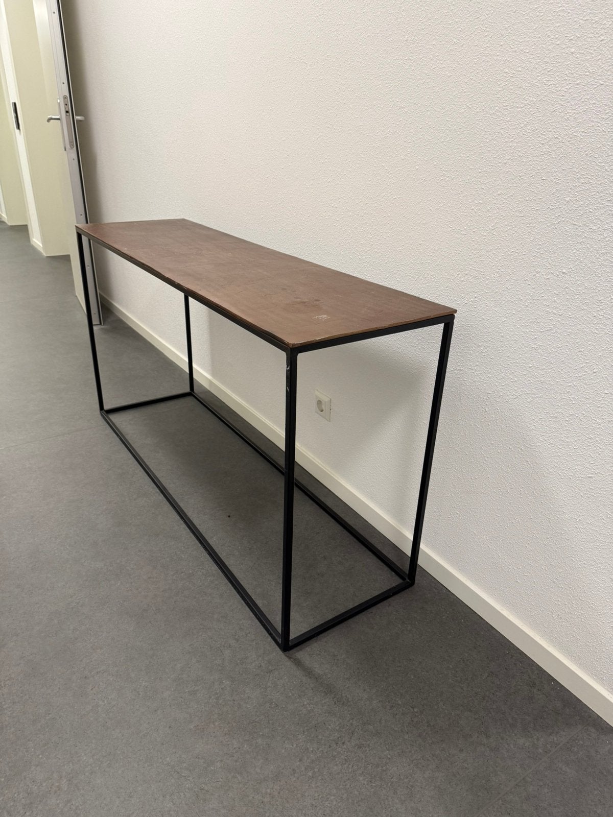 Riverdale sidetable, Huis en Inrichting, Ophalen, 100 tot 150 cm, Zo goed als nieuw, 25 tot 50 cm