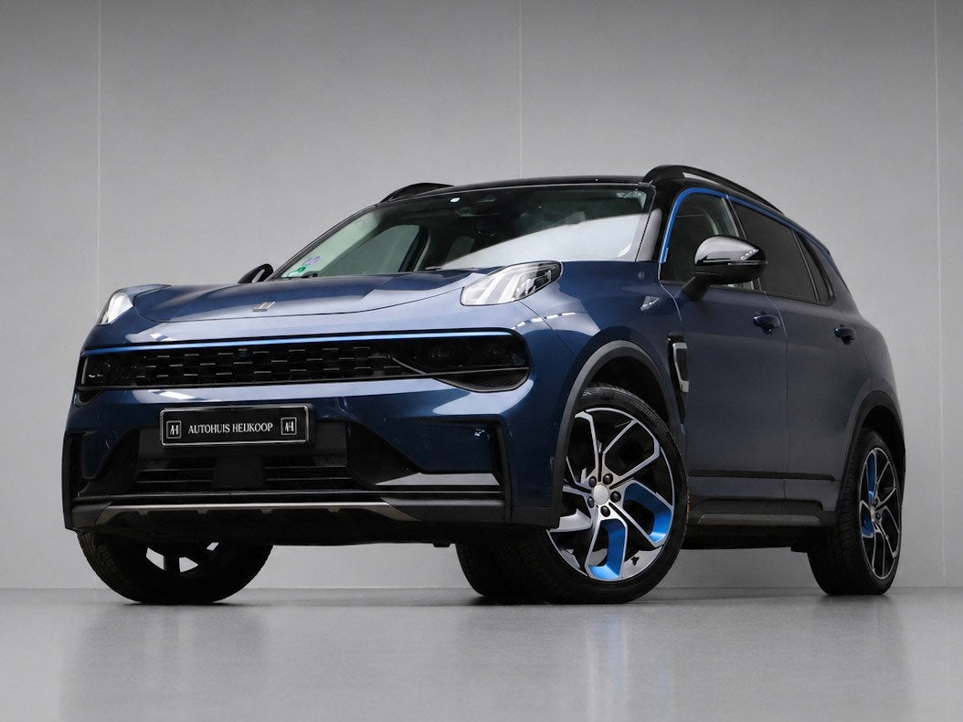 Lynk & Co 01 1.5 Sport (APPLE CARPLAY,NAVI,CAMERA,360 VIEW,C, Auto's, Lynk & Co, Gebruikt, Blauw, Automatische klimaatregeling