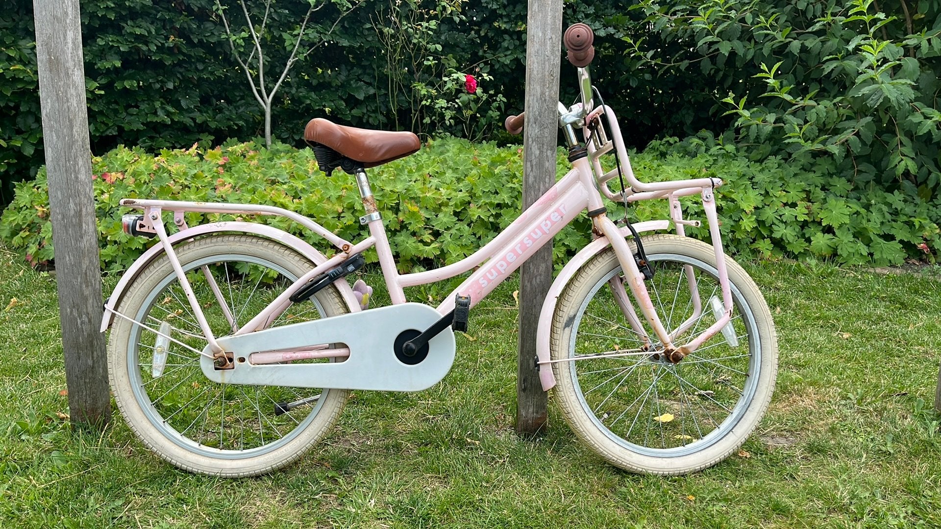 Meisjesfiets 20 inch, Ophalen, Zo goed als nieuw, 20 inch