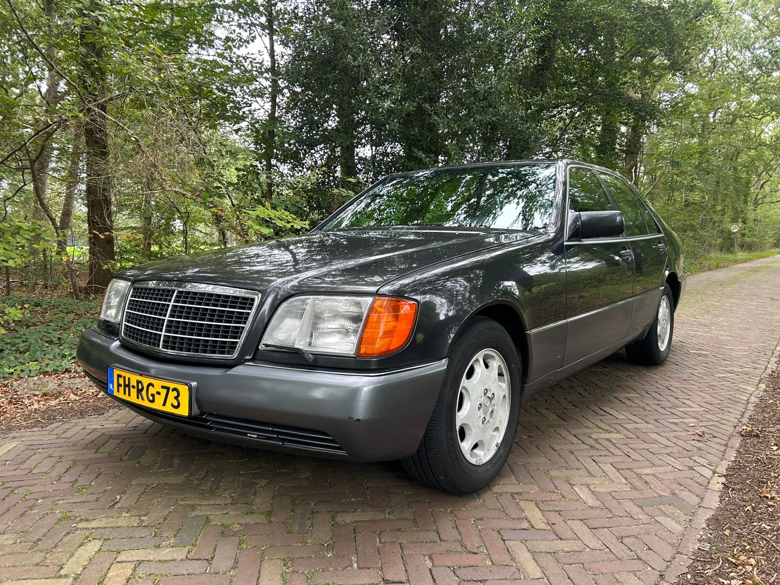 Mercedes-Benz S-Klasse SE300 1992 Zwart, Auto's, Automaat, Zwart, Zwart, Sedan