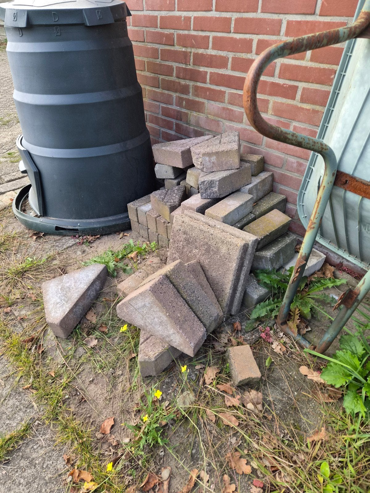 Tuin bestrating, Ophalen, Zo goed als nieuw