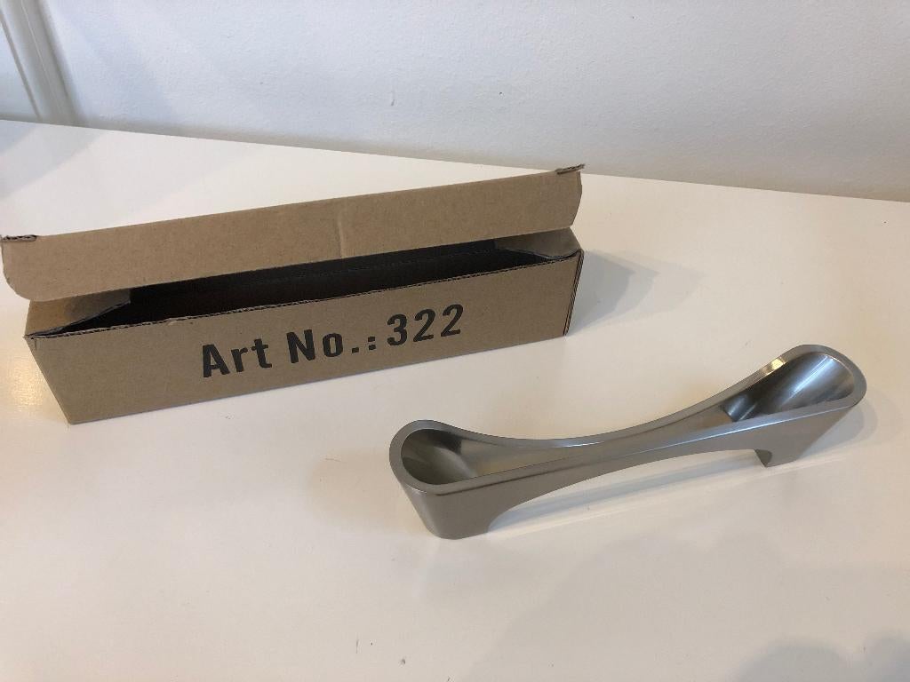 B759 Handgrepen Metalen Grepen Nr. 322 RVS kleurig GEZOCHT, Minder dan 50 cm, Nieuw, Ophalen of Verzenden, Minder dan 25 cm