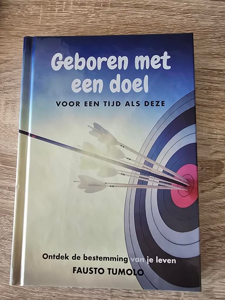 Fausto Tumolo - Geboren met een doel, Ophalen of Verzenden, Zo goed als nieuw, Fausto Tumolo