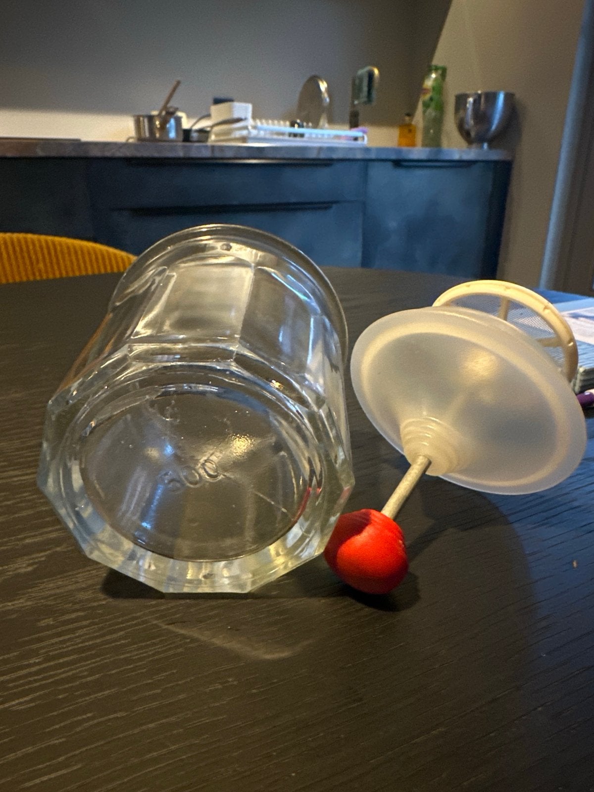 Glazen Melkopschuimer - Handmatig voor perfect melkschuim, Ophalen of Verzenden, Gebruikt, Handmatige melkopschuimer