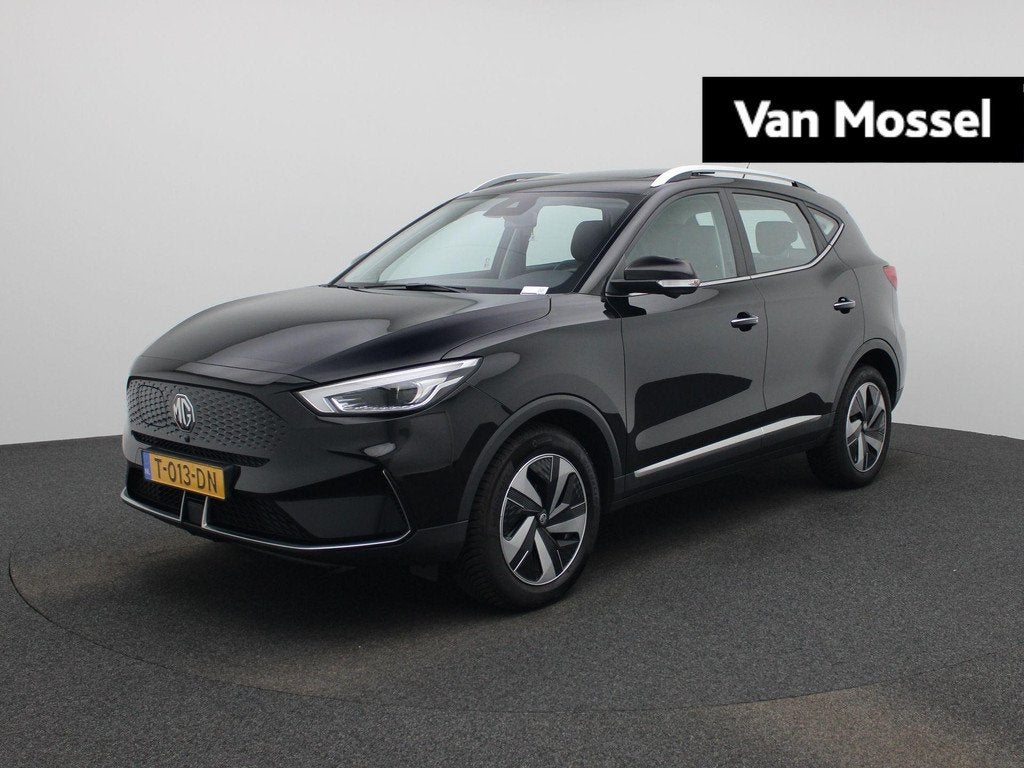MG ZS EV Long Range Luxury 70 kWh | Leder | Panoramadak | Le, Auto's, MG, 12 maanden, Gebruikt, ZS, Zwart