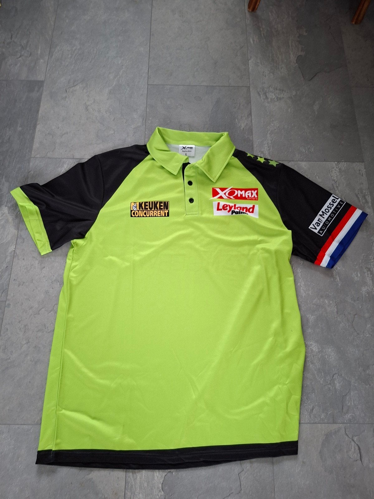 DART SHIRT MICHAEL VAN GERWEN NIEUW, Verzamelen, Ophalen of Verzenden, Nieuw, Buitenlandse clubs, Shirt