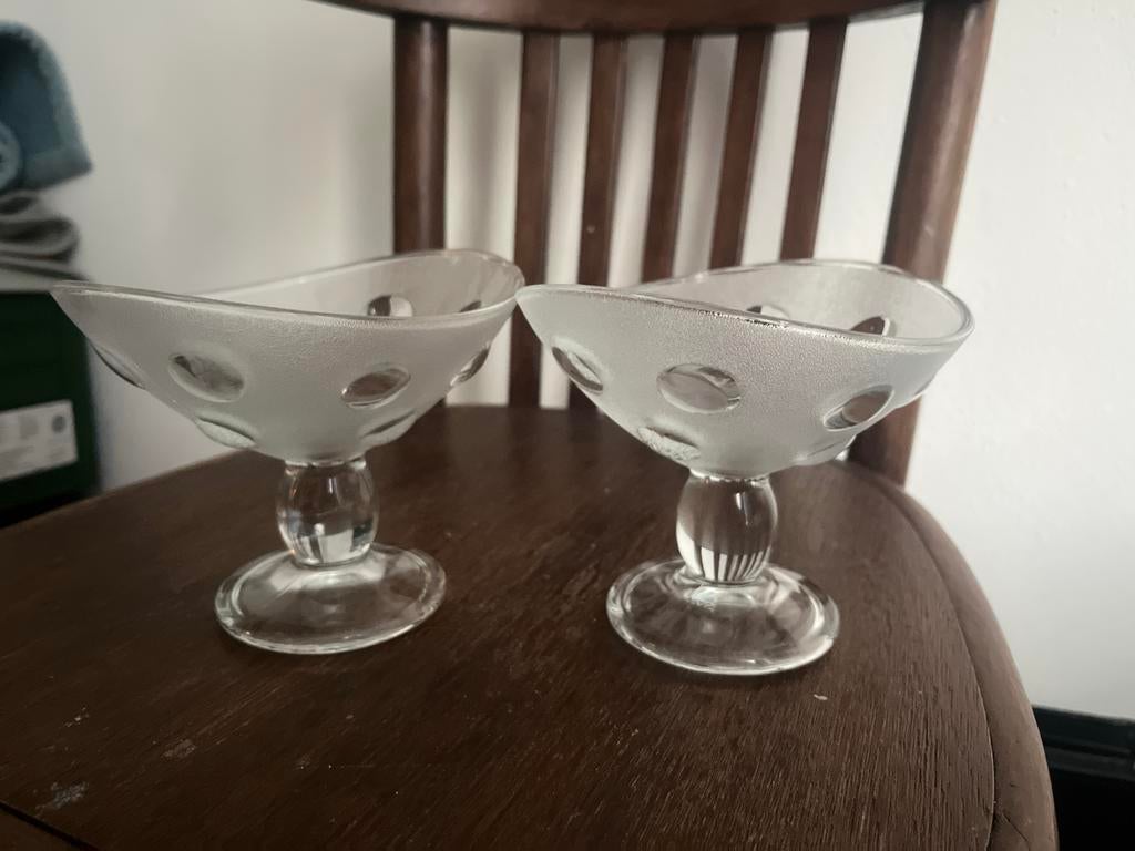 Set van 2 vintage glazen dessertcoupes, Ophalen of Verzenden, Zo goed als nieuw, Overige typen