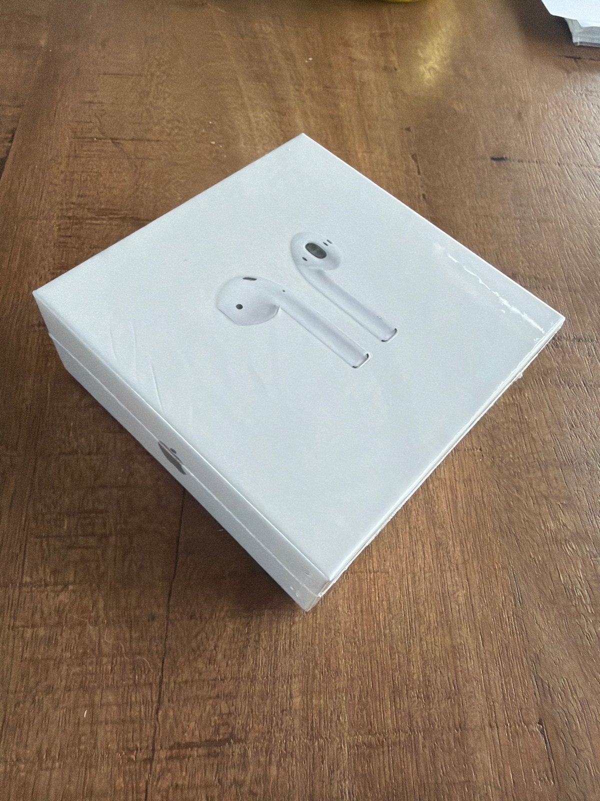 Apple AirPods met draadloze oplaadcase (nieuw)