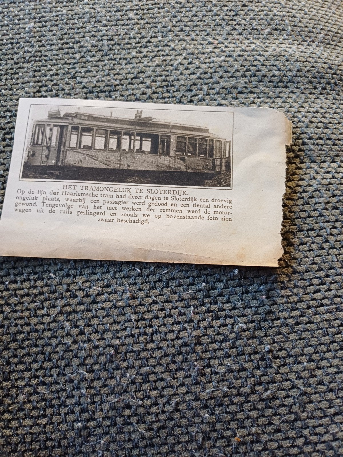 knipsel tramongeluk Sloterdijk  1917, Verzamelen, Ophalen of Verzenden, Gebruikt, Tram, Kaart of Prent