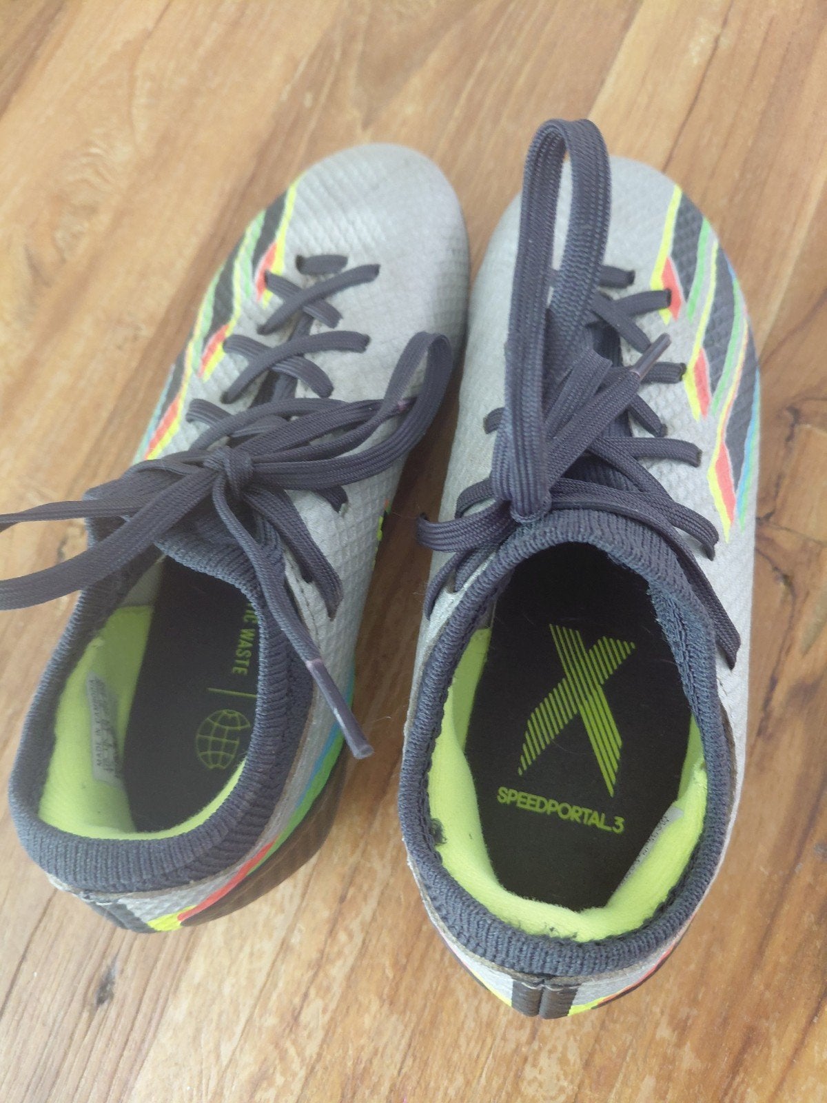 Voetbalschoenen maat 33 - Gebruikt, Ophalen of Verzenden, Gebruikt, Schoenen