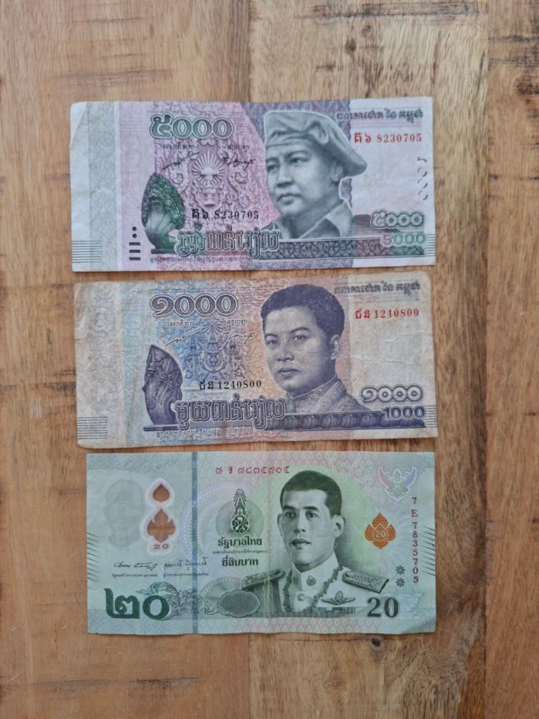 Bankbiljetten uit Azië - Cambodja en Thailand, Ophalen of Verzenden, Zuidoost-Azië, Setje