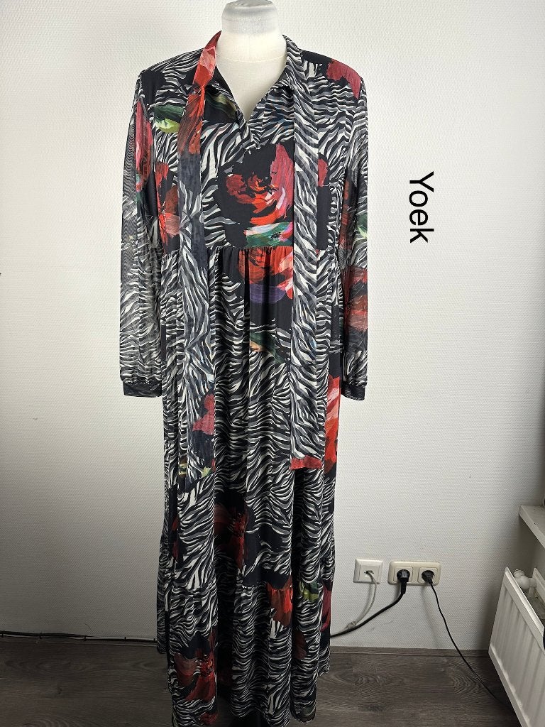 Yoek Jurk  (mt: 46/48) 32,1/384, Yoek, Maat 46/48 (XL) of groter, Ophalen of Verzenden, Zo goed als nieuw