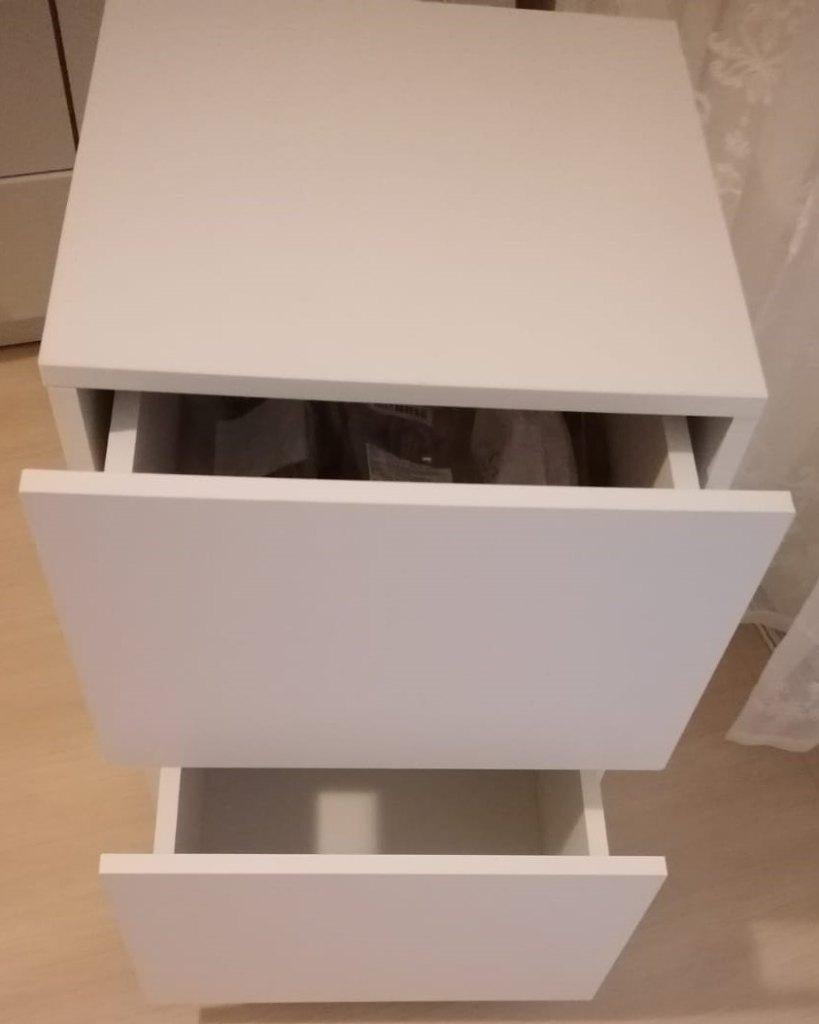 2 Nieuwe 2-lades nachtkastjes, Ophalen, Minder dan 45 cm, Nieuw, 55 tot 70 cm