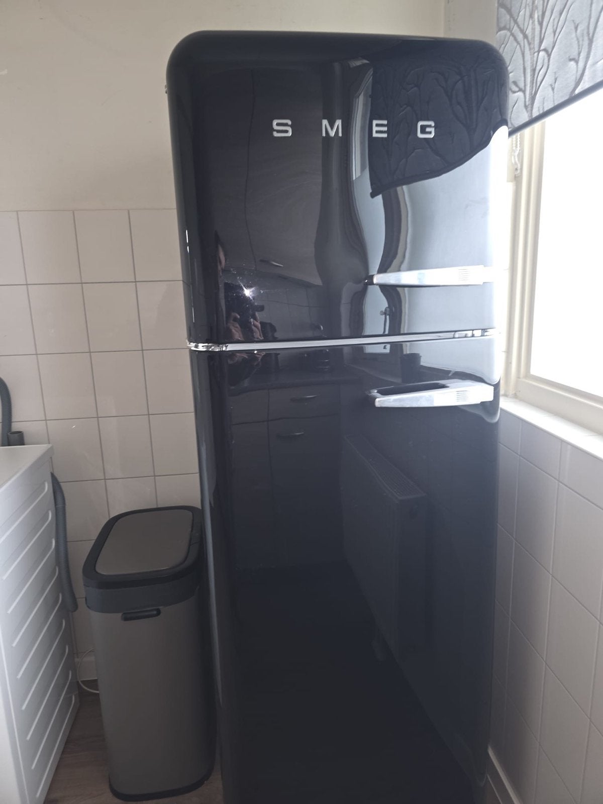 Smeg Koelkast met Vriesvak - Zwart, Retro Design, 150 tot 200 liter, Gebruikt, Ophalen of Verzenden, 140 tot 160 cm