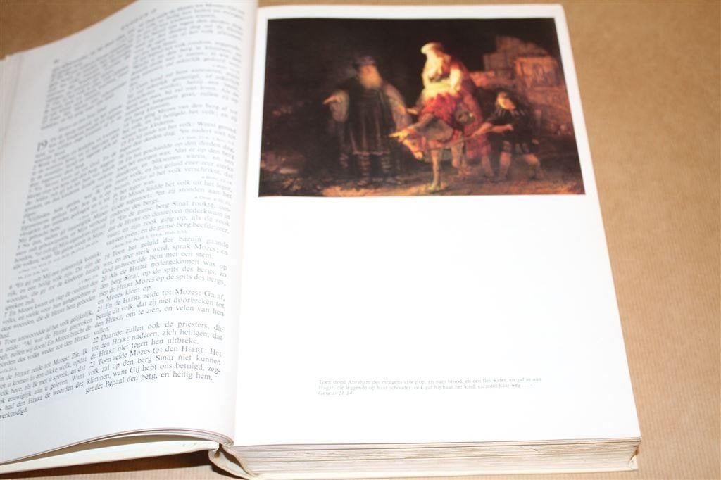 Dikke pil. Rembrandt Bijbel., Ophalen of Verzenden, Gelezen